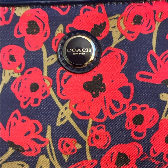 Coach Accessory Case - Picture 2 of 7